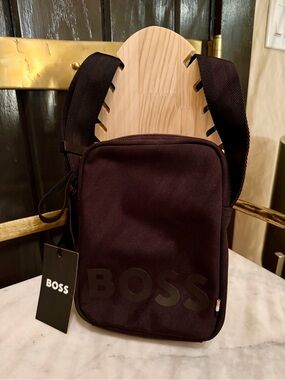 NWT Men’s HUGO BOSS Crossbody Sling Bag 2026 Pixel Logo Ripstop Canvas Black
